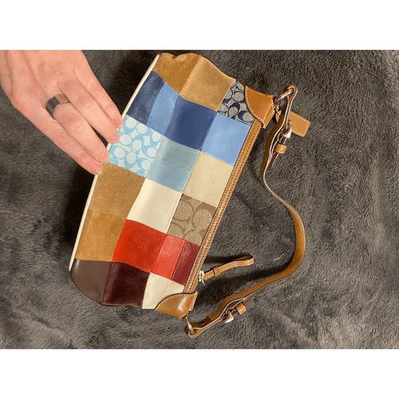 Coach Patchwork Shoulder Handbag Signature Colorful Blue Red - Picture 2 of 6